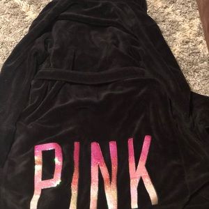 Victorias Secret Pink fleece bath robe